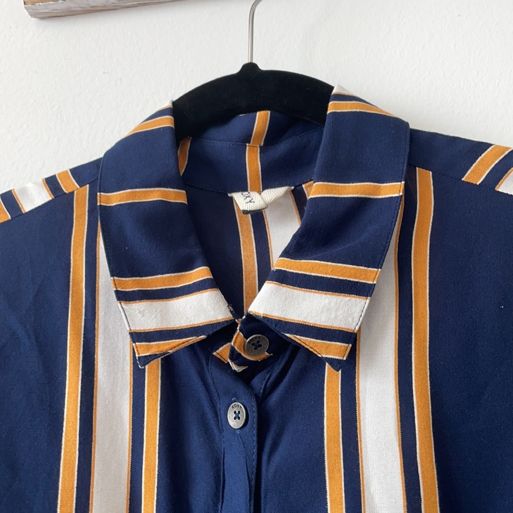 Roxy Button Down Shirt - image 5